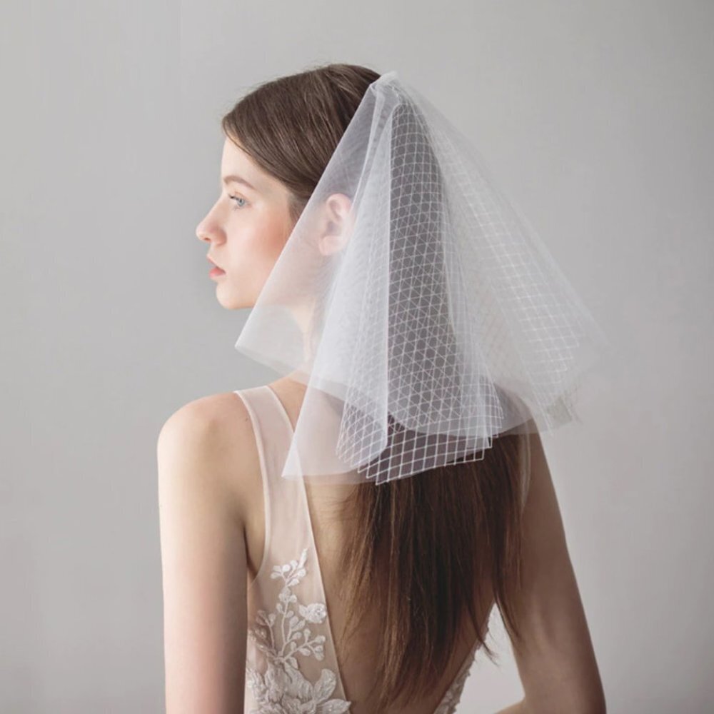 Wedding veil white bridal shoulder short length elegant unique beautiful new